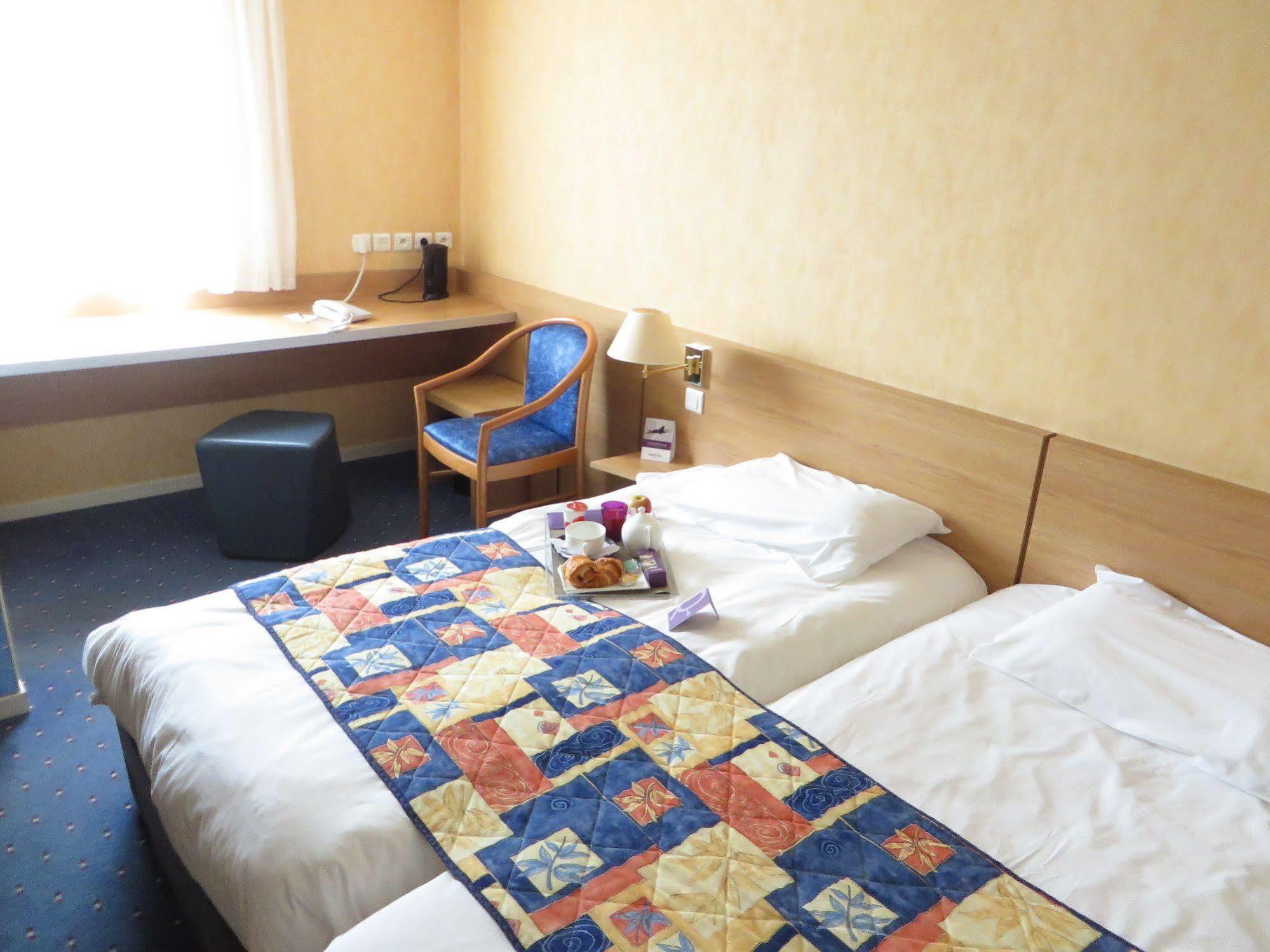 Mercure Hexagone Luxeuil Exterior photo